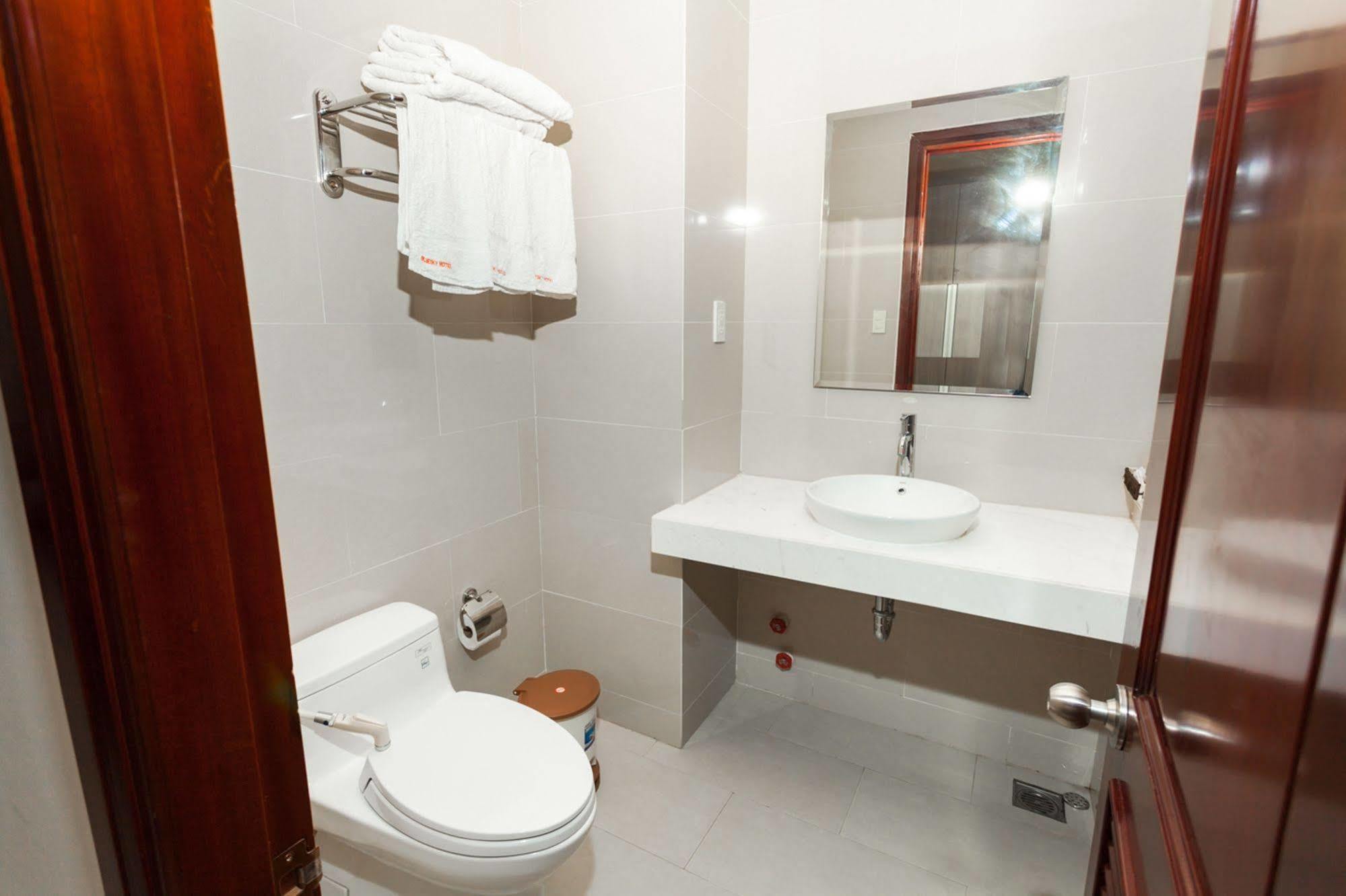 Blue Sky Phu Quoc Hotel Екстериор снимка